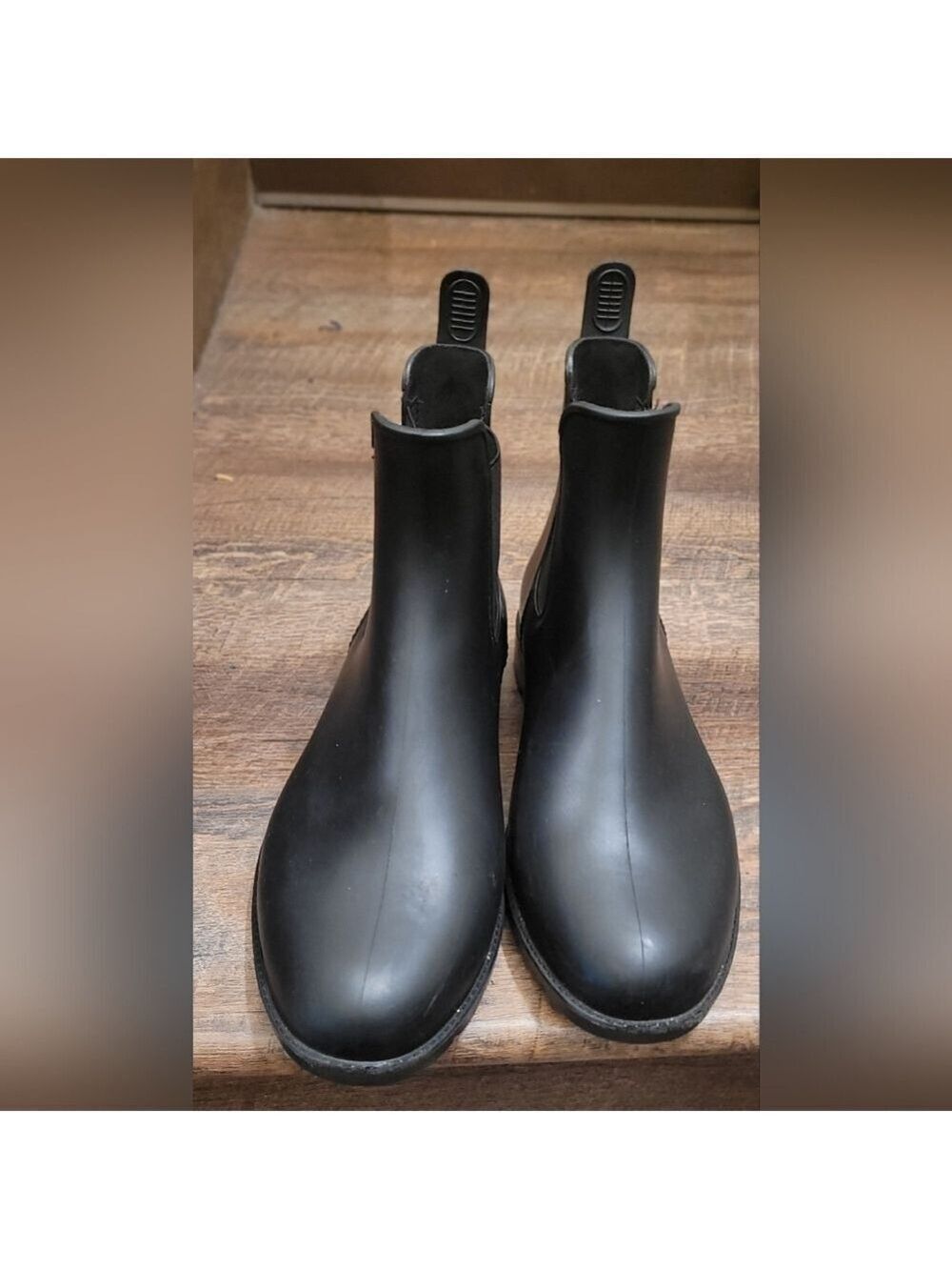 Chelsea-style ankle rain boots Sz 8.5